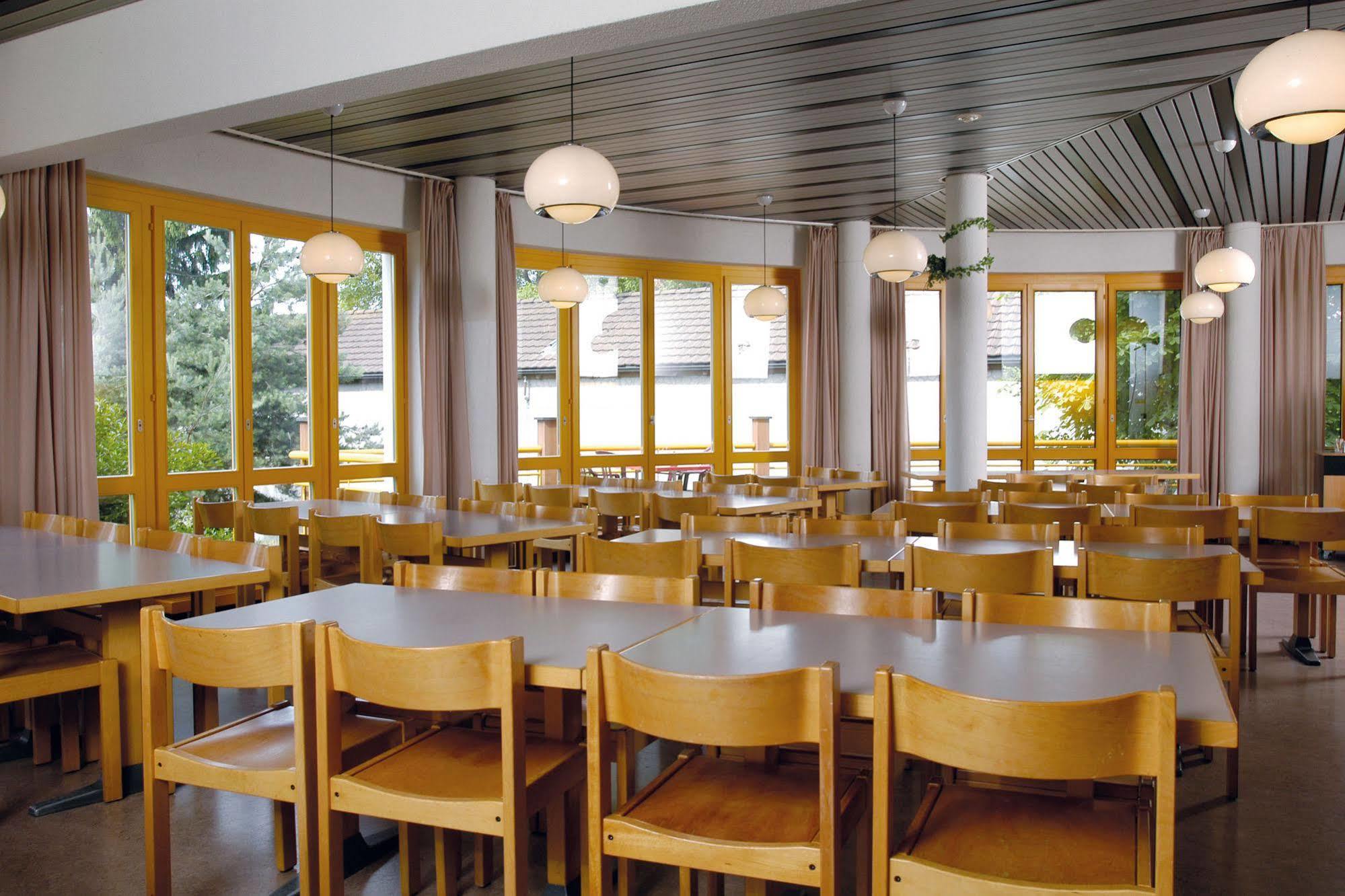 Zug Youth Hostel Exterior foto